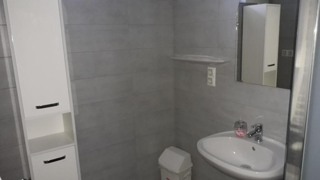 Łazienka w obiekcie Orchidea Apartman