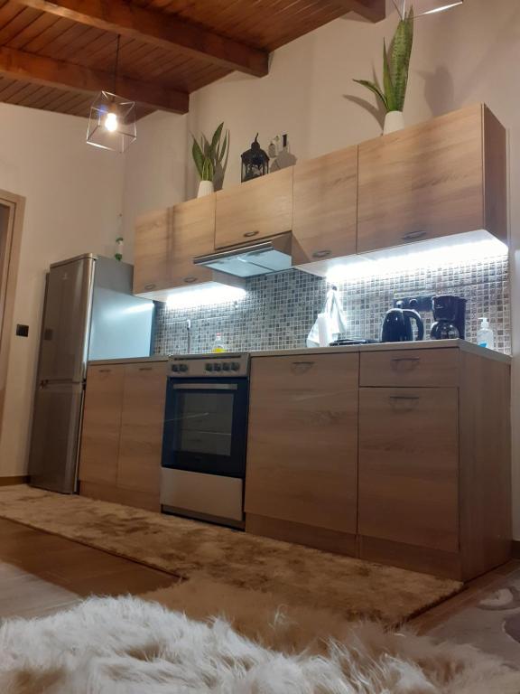 Kuchyň nebo kuchyňský kout v ubytování The view attic