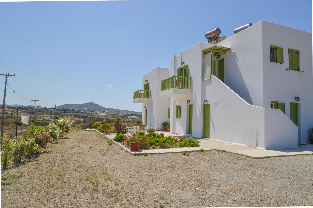 Zeras Apartments - 17