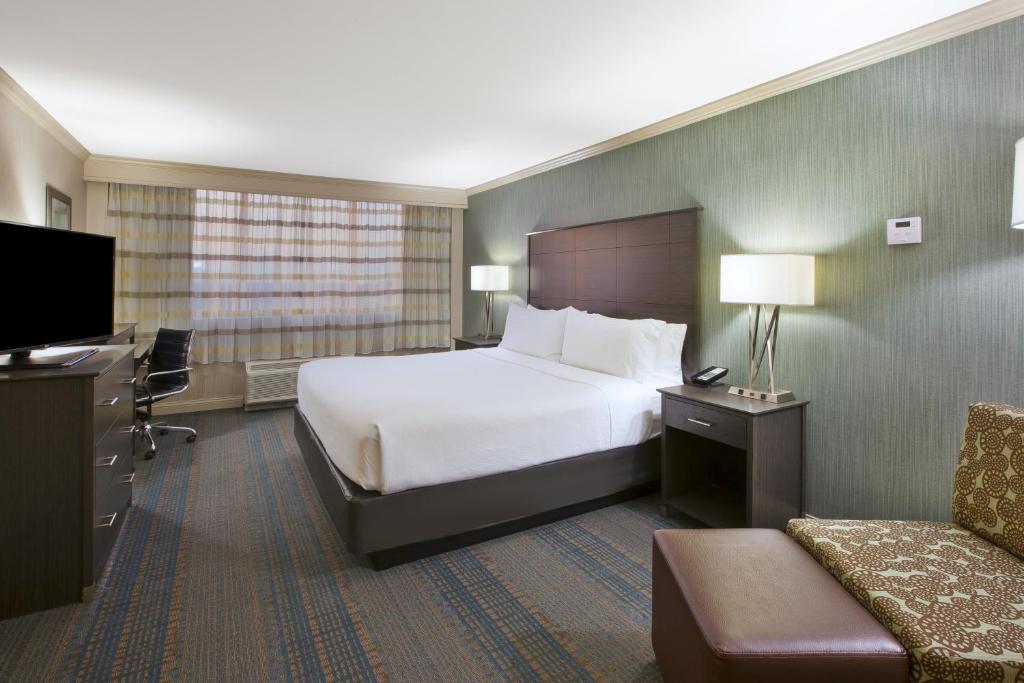 Holiday Inn Columbus Dwtn-Capitol Square, an IHG Hotel - 