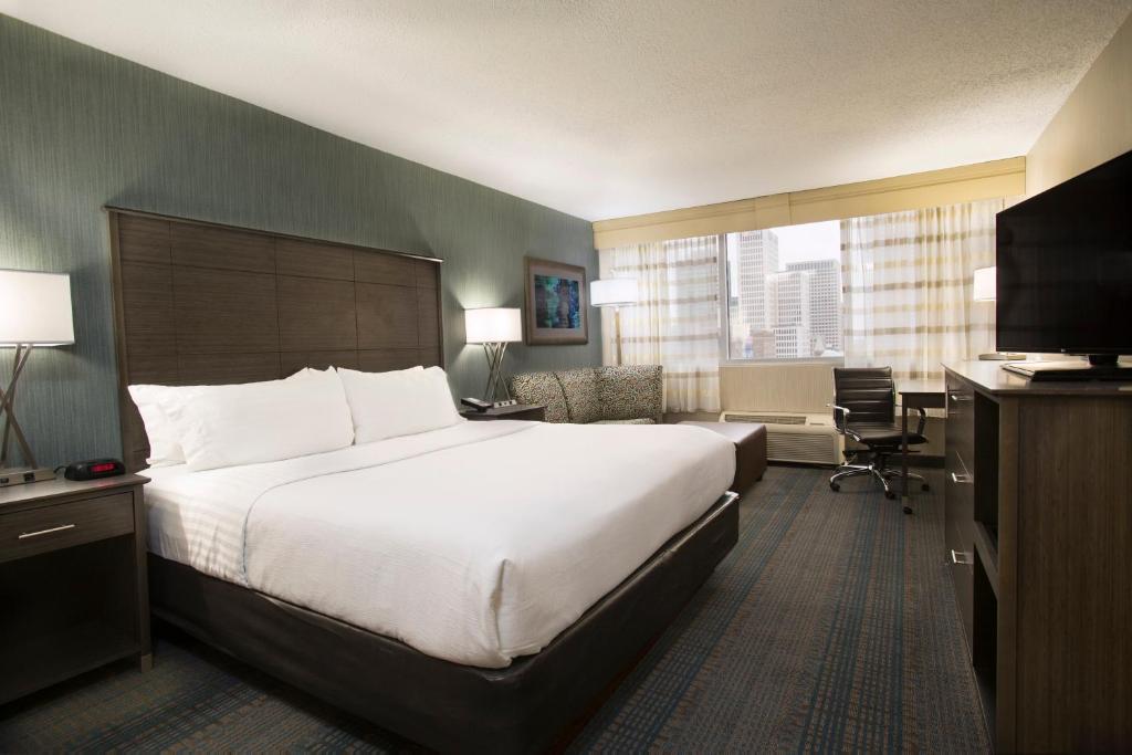 Holiday Inn Columbus Dwtn-Capitol Square, an IHG Hotel - 