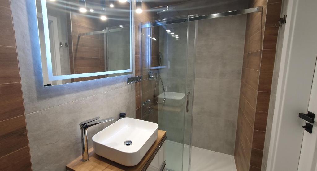 Kúpeľňa v ubytovaní Karpatia Resort Apartament Krystallos