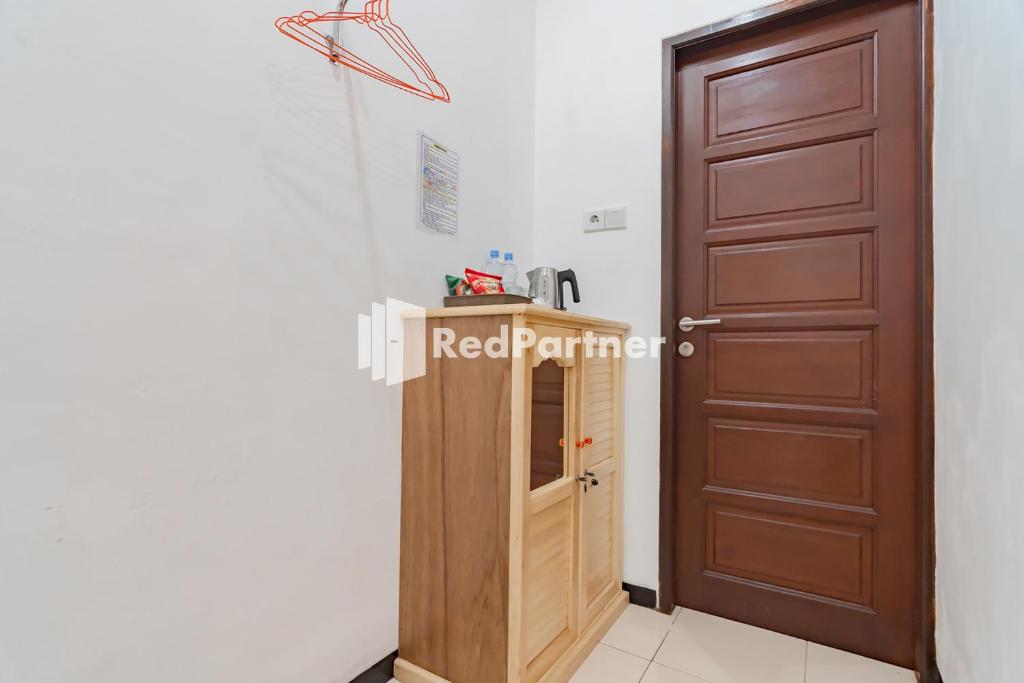 Fotografie z fotogalerie ubytování Langkar Guest House Syariah Mitra RedDoorz v destinaci Samarinda