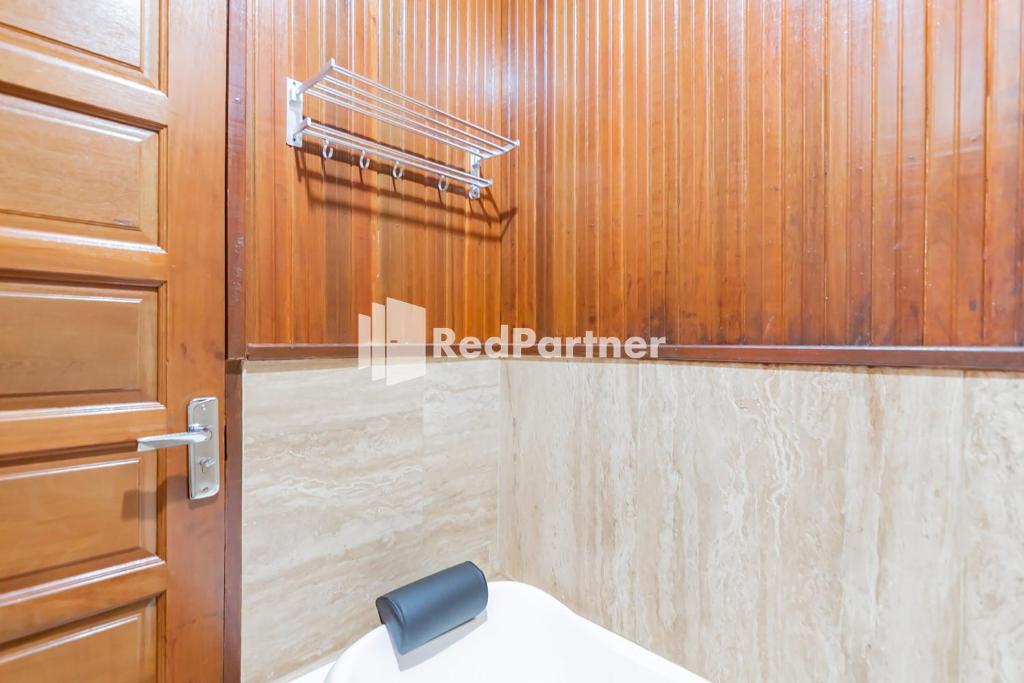 Fotografie z fotogalerie ubytování Langkar Guest House Syariah Mitra RedDoorz v destinaci Samarinda