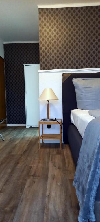 Lieth-Hotel-Grünreich - Eenpersoonskamer Met Balkon