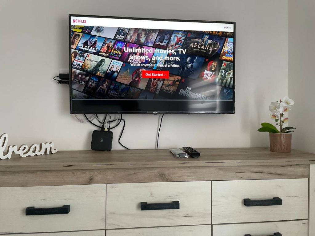 TV a/nebo společenská místnost v ubytování Apartman Mateo Zlatar