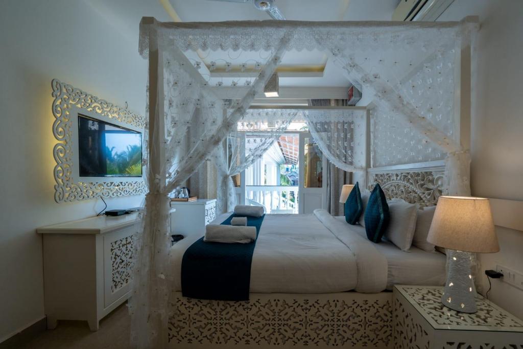 Lillywoods Zac Beach Resort, Calangute - Superior Deluxe Zimmer Mit Balkon