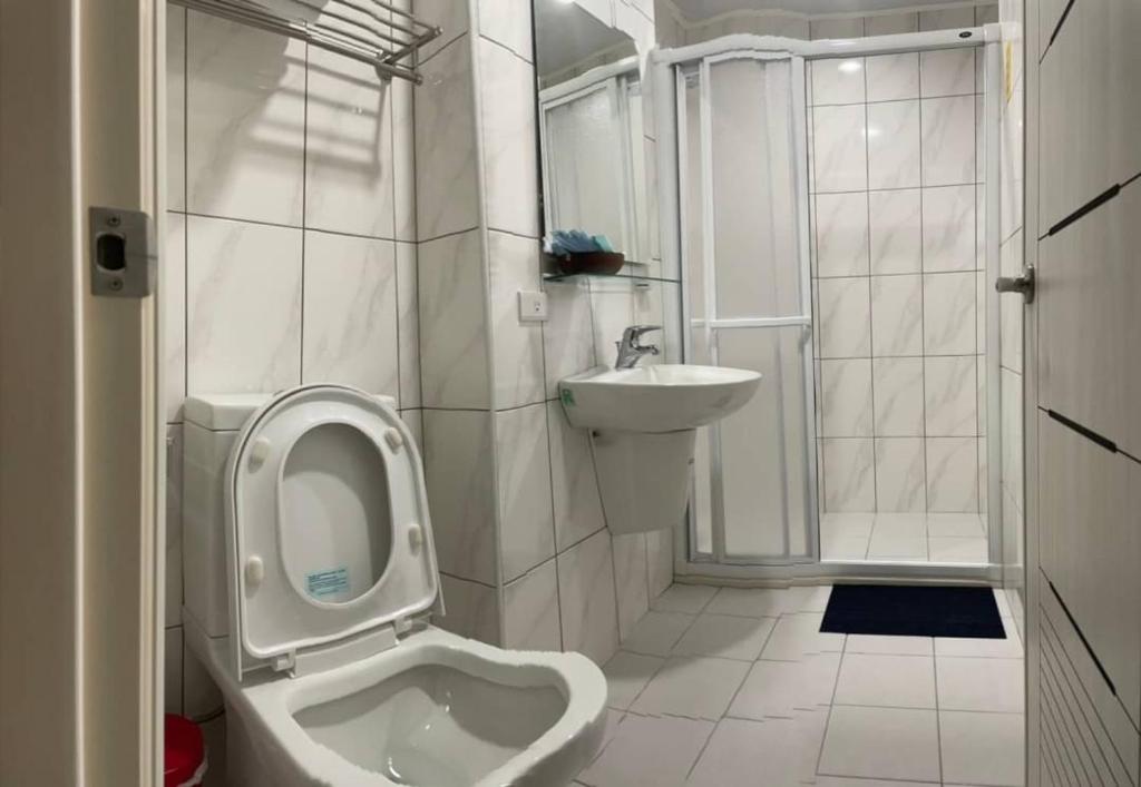 竹山7號民宿 - Quadruple Room With Private Bathroom