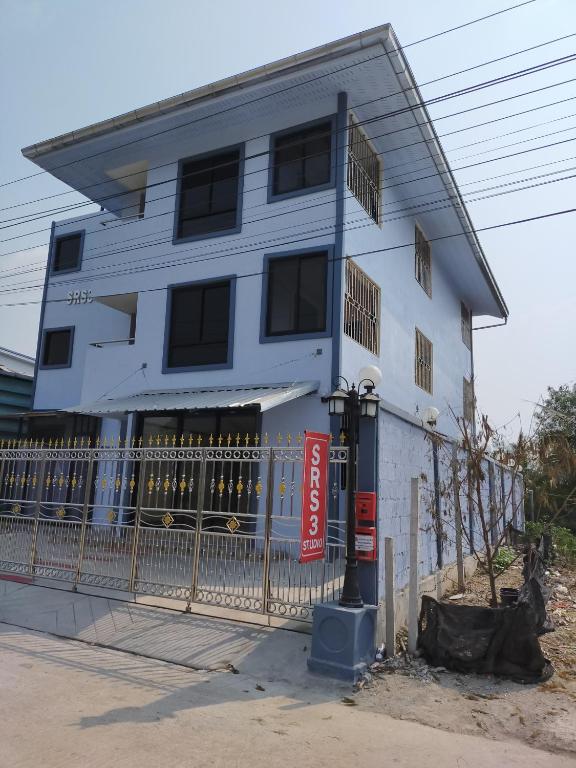 Budova, kde se aparthotel nachází