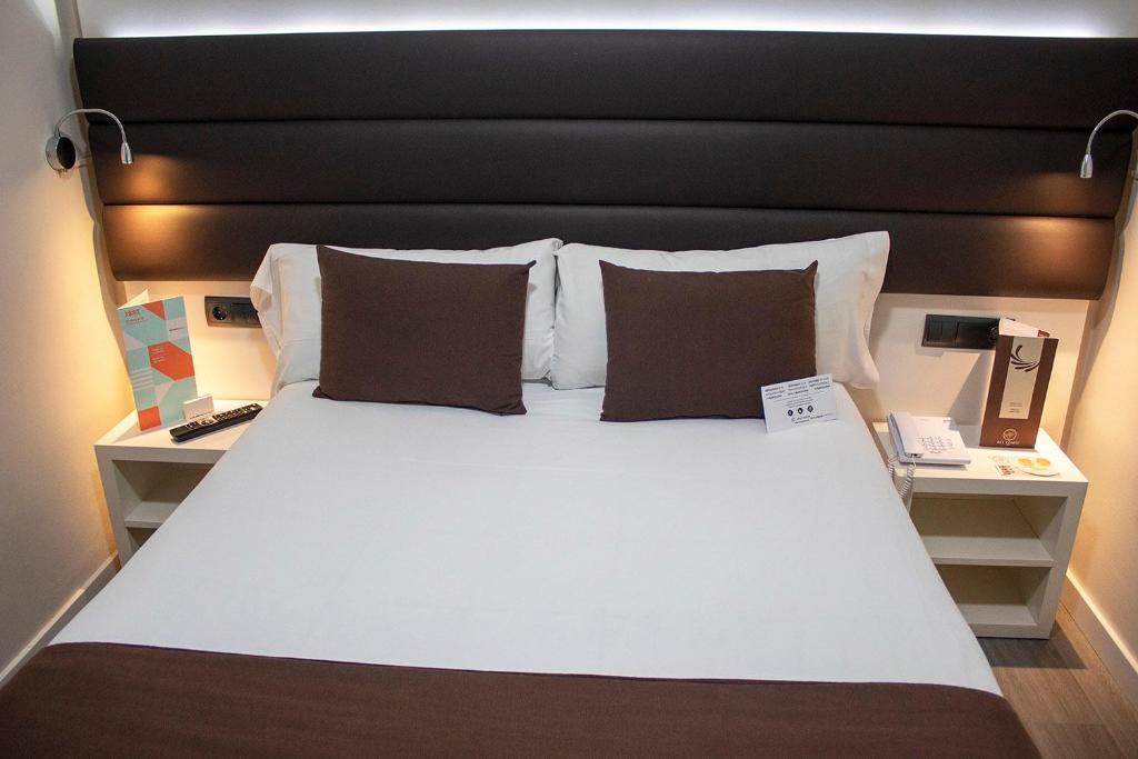 BCN Urbaness Hotels Del Comte - Resim 19