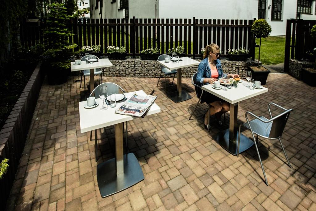 Hotel U Karla - Resim 35