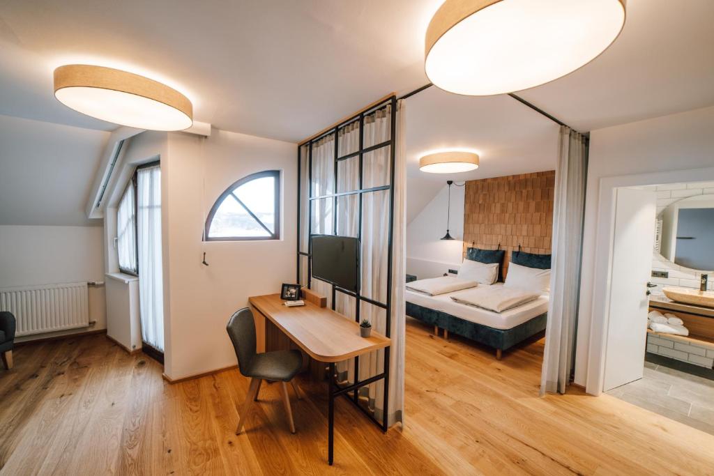 Postel nebo postele na pokoji v ubytování Mein Hotel Fast