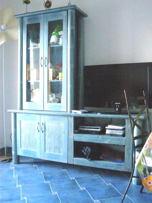 Telewizja i/lub zestaw kina domowego w obiekcie Appartamento Taras Sottovento - Porto Cervo