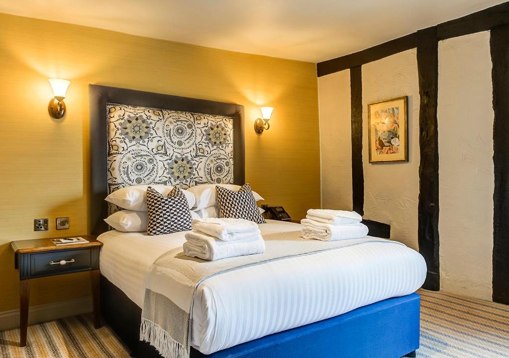 The George Hotel - 