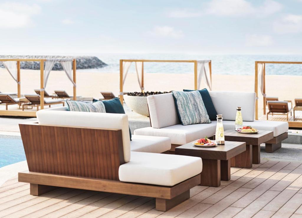 Posezení v ubytování InterContinental Ras Al Khaimah Mina Al Arab Resort & Spa by IHG