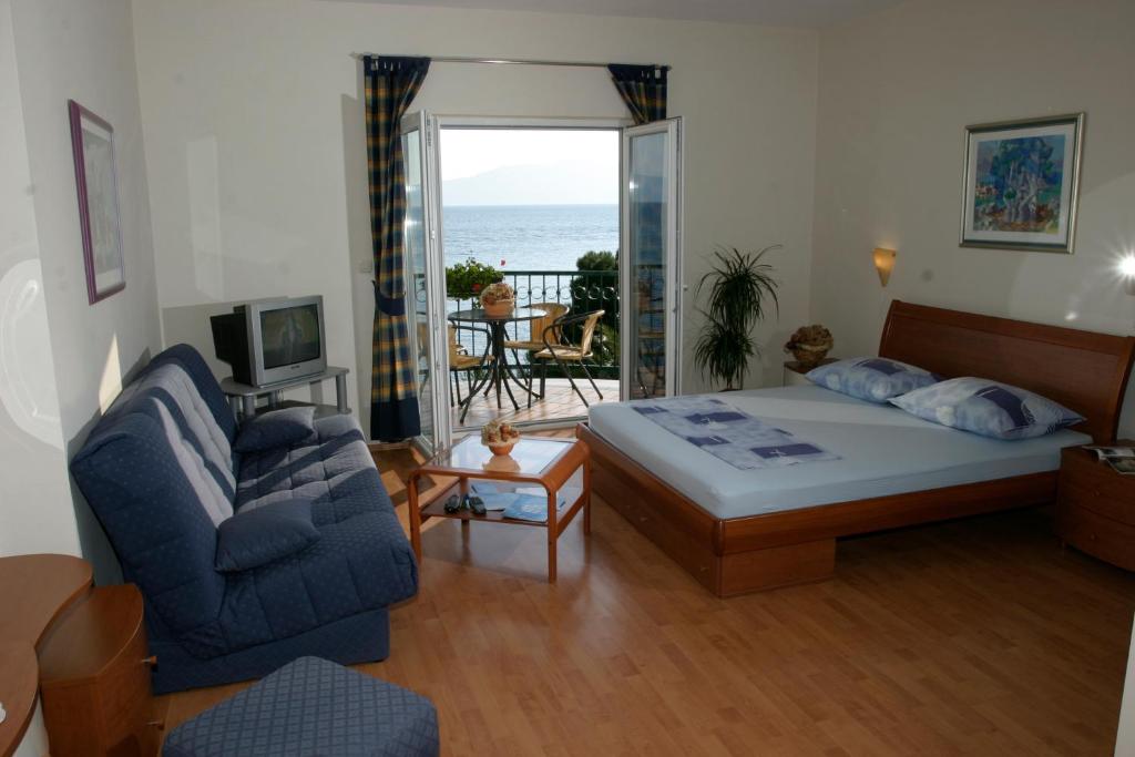 Apartments on the beach-Drvenik - Estudio Con Vista Al Mar