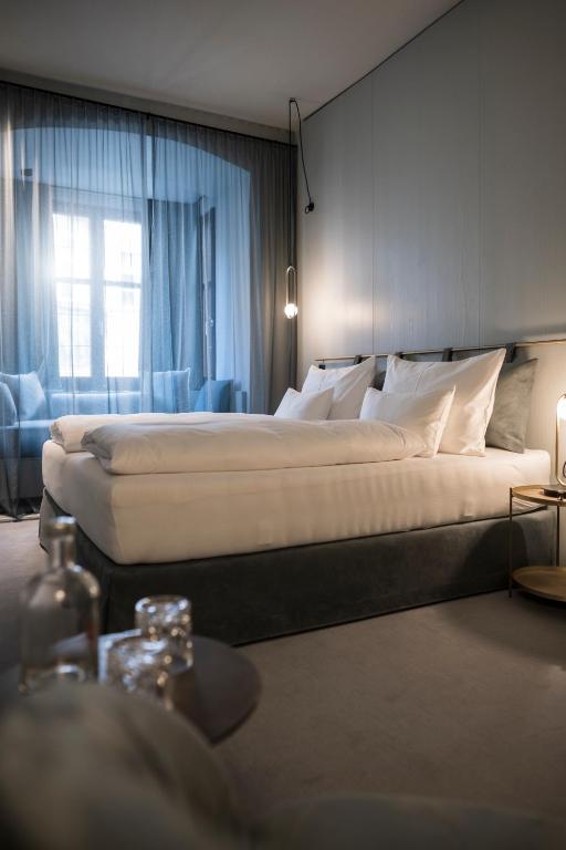 Altstadthotel Weisses Kreuz - Resim 26