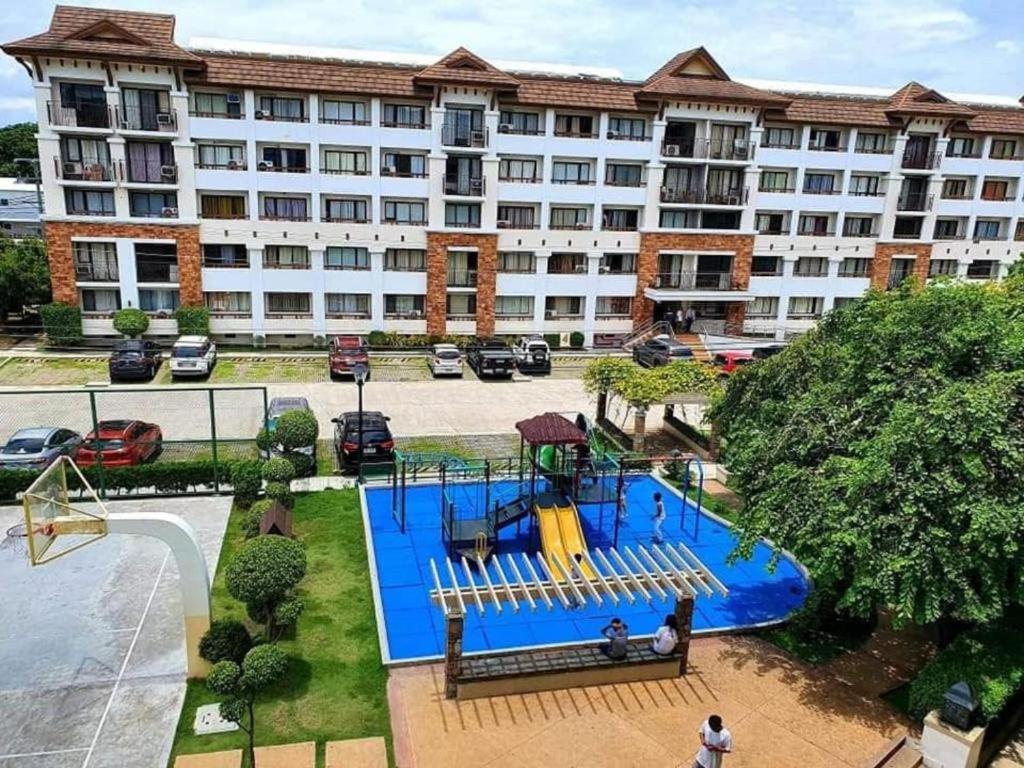 Herní místnost nebo prostor pro děti v ubytování ONE OASIS a1 SM MALL DAVAO FREE POOL WIFI