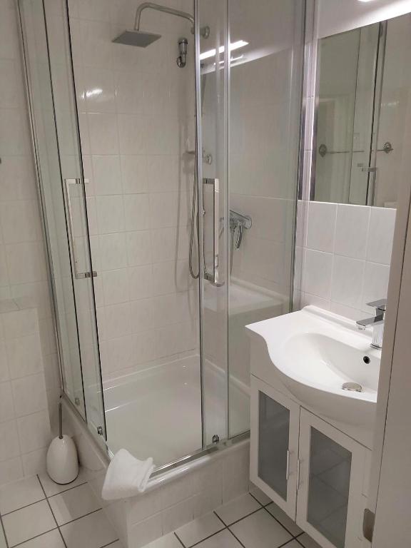 Landhotel garni zur Linde - Wirtschaft Doppelzimmer