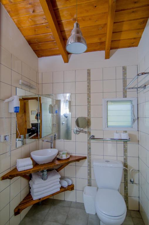 Ramot Resort Hotel - Wood Cabin (2 Adults + 1 Child)