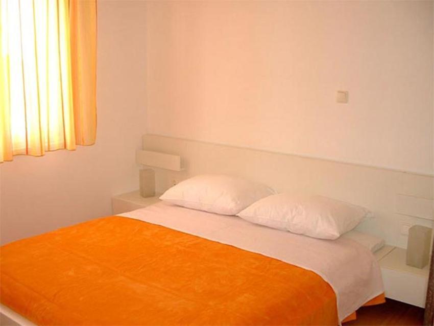 Posteľ alebo postele v izbe v ubytovaní Apartment in Zadar with balcony, air conditioning, WiFi 858-1