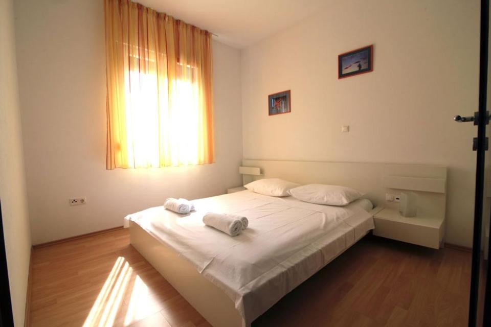 Posteľ alebo postele v izbe v ubytovaní Apartment in Zadar with balcony, air conditioning, WiFi 858-1