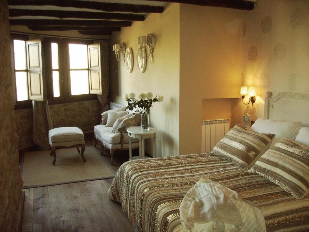 Hotel Boutique Real Posada De Liena con jacuzzi en 