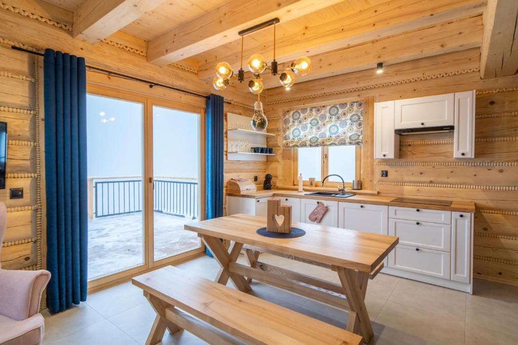 Świerkowe Chatki w Koniakowie - Two-Bedroom House