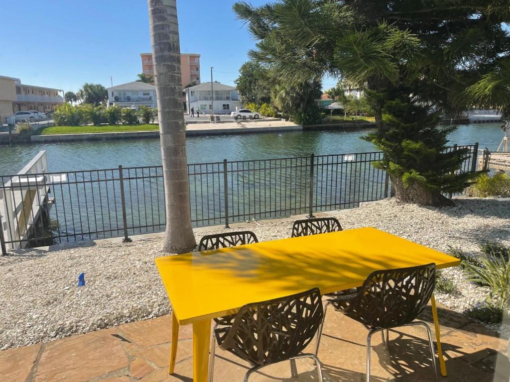 Sea Jay Motel and Marina - Suite Superior