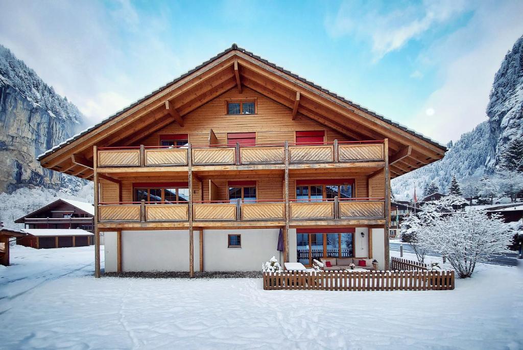 Gallery image of Apartment Breithorn - Charming home - free parking & Wifi in Lauterbrunnen