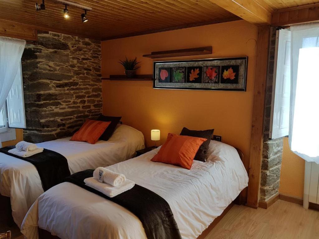 Aqua Rooms Sarria, Sarria – Updated 2022 Prices