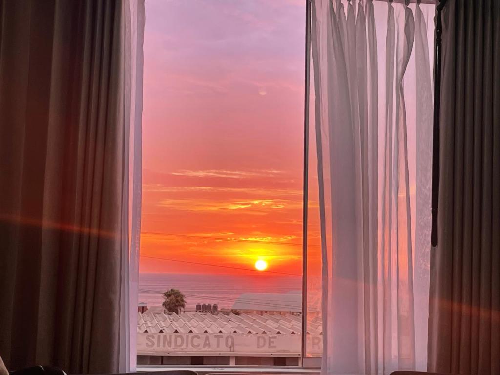 Ilo, depa con hermosa vista al mar en condominio