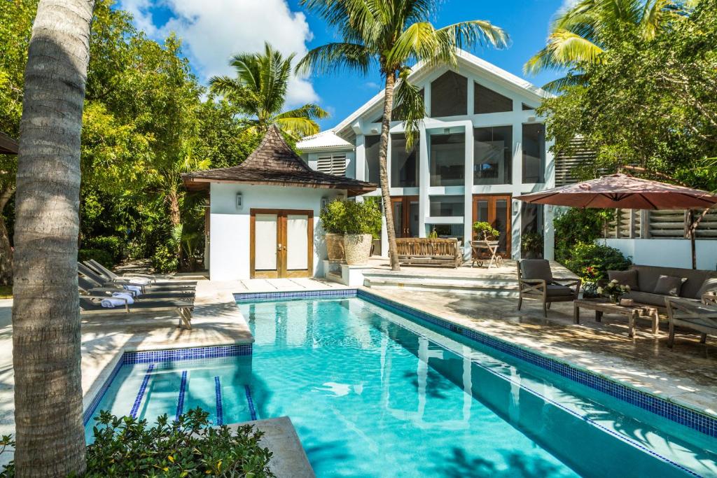 Villa Tree House, Turtle Cove, Turks & Caicos Islands
