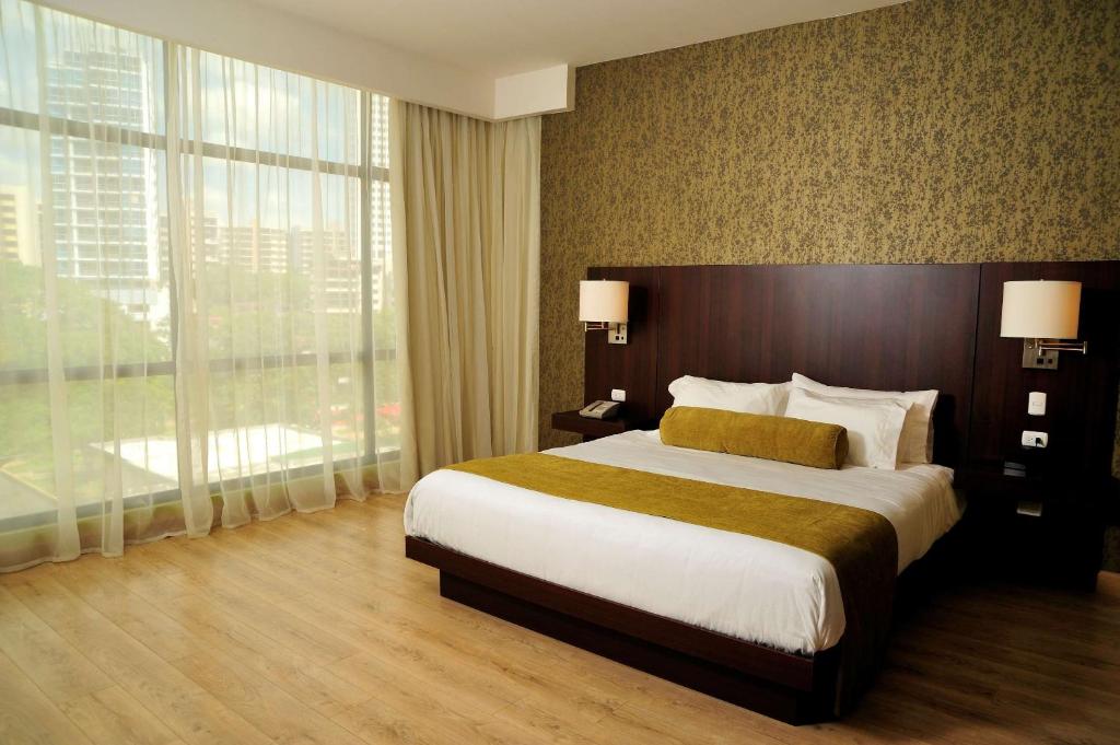 Postel nebo postele na pokoji v ubytování Best Western Plus Panama Zen Hotel