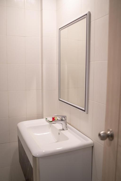 Sun Sea Sand Patong - Resim 35