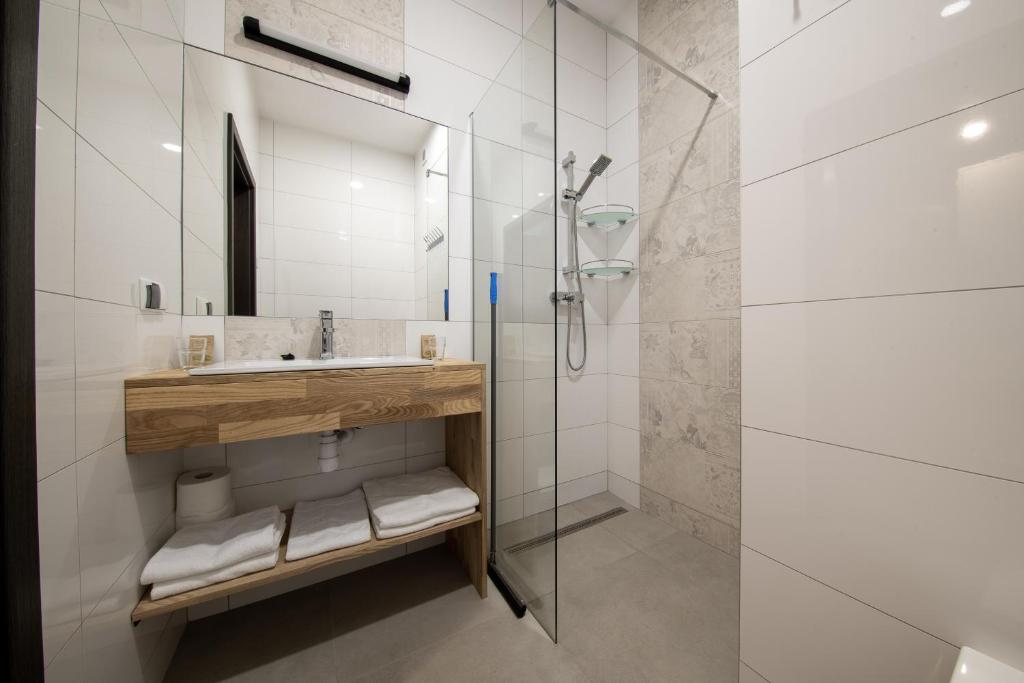 Róża Wiatrów - Economy Double Room