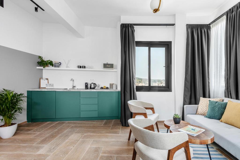 
Suite with Terrace and Acropolis View 
