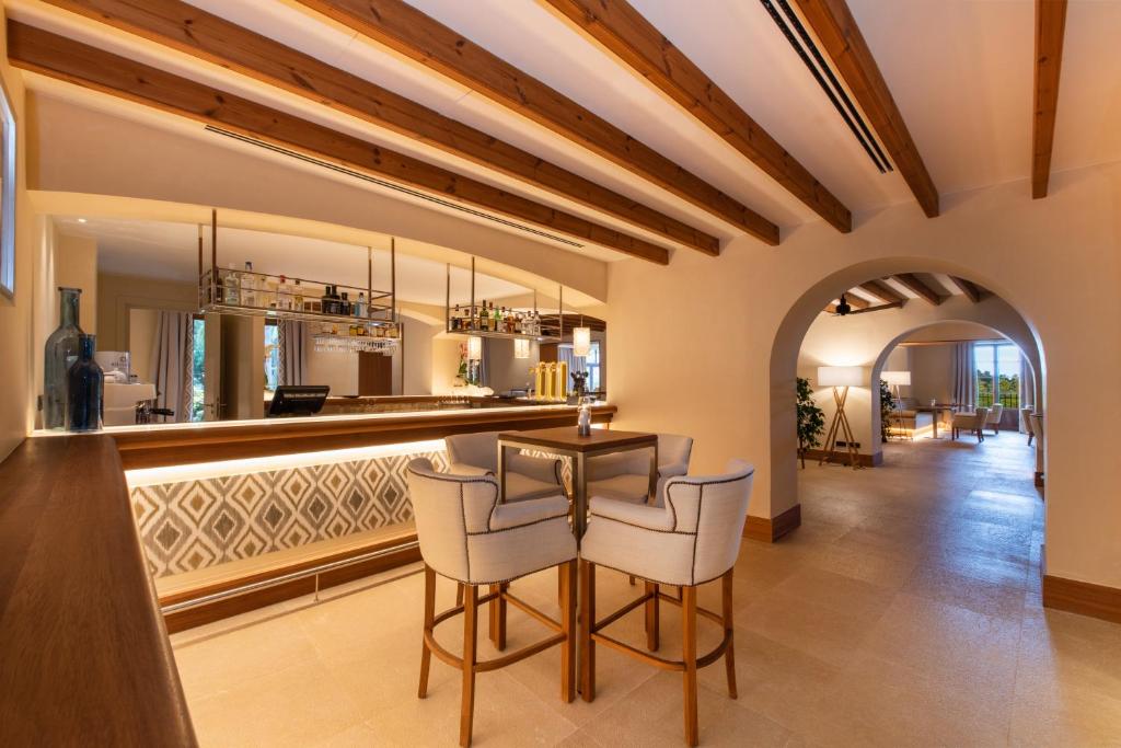 Гостиная зона в Es Moli Hotel