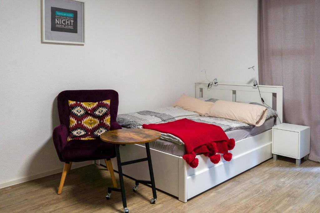 1 Zimmer Wohnung mit der Terrasse in der Innenstadt - Apartment Mit 1 Schlafzimmer