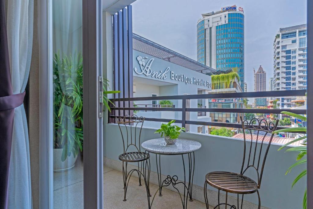 Anik Boutique Hotel & Spa on Norodom Blvd in Phnom Penh, Cambodia from $45:  Deals, Reviews, Photos