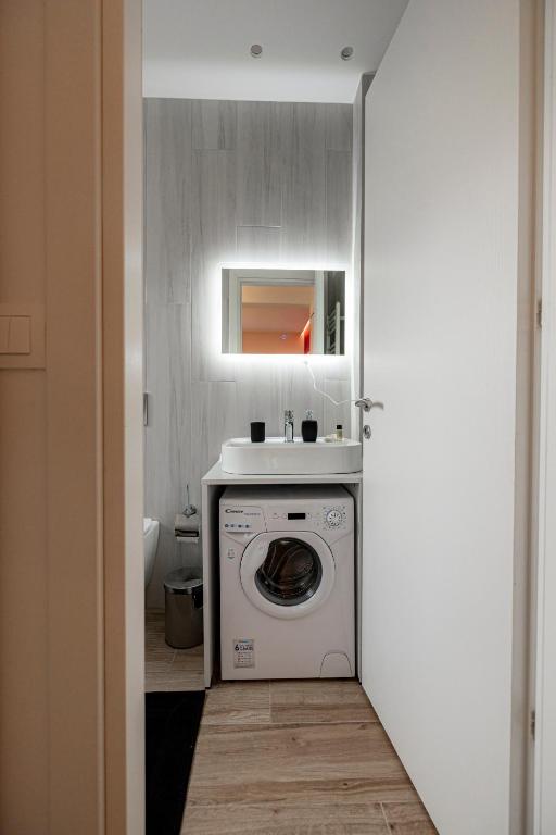 Zdjęcie z galerii obiektu Aphrodite Apartment w Atenach