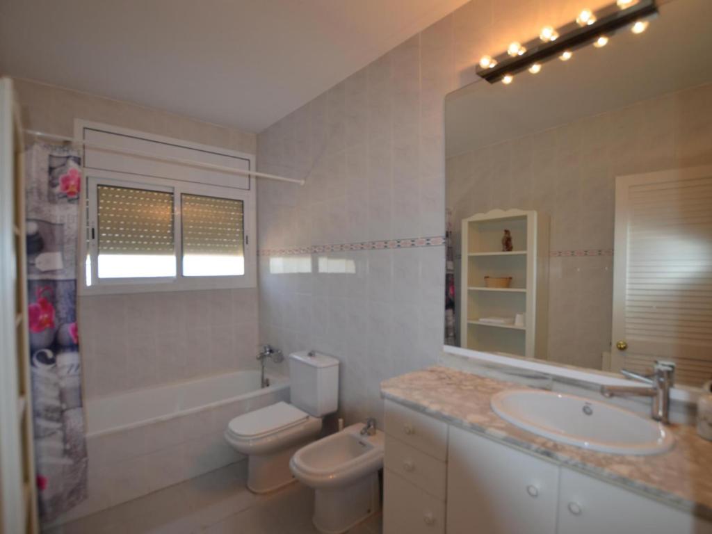 Koupelna v ubytování Villa valen montbarbat costa brava