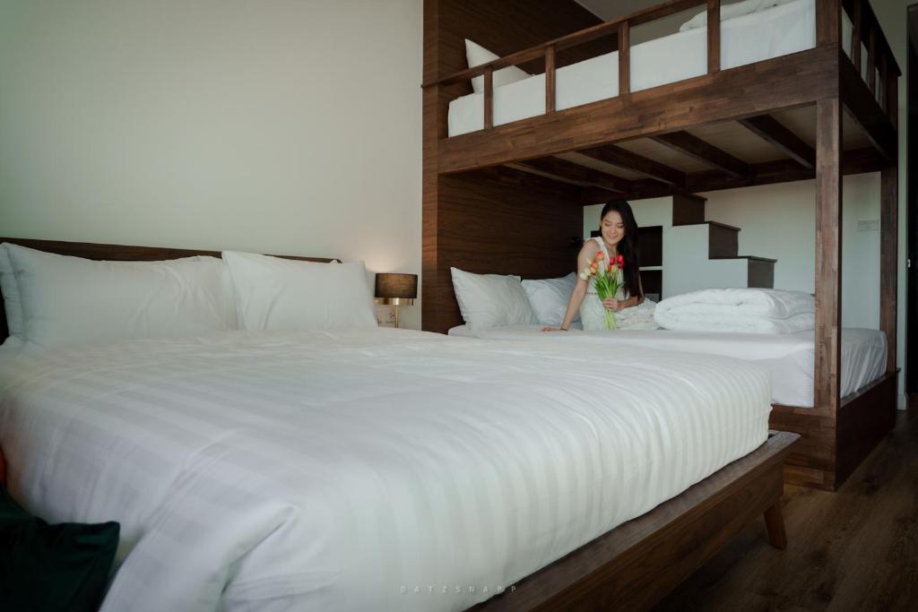 Play Poshtel & Cafe' - Resim 15