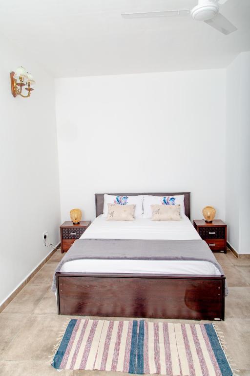 Postel nebo postele na pokoji v ubytování 2-Bed Apt Sleeps 4 near Beau Vallon Beach