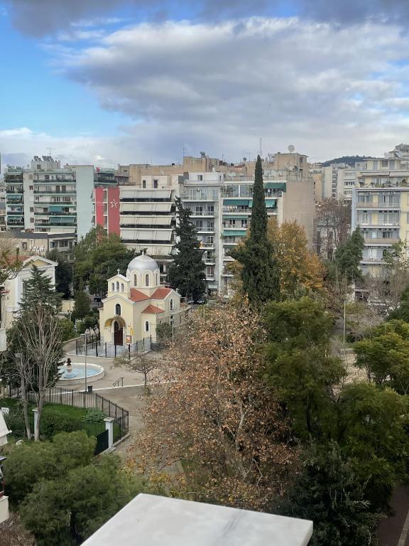 Výhľad na mesto Atény alebo výhľad na mesto priamo z apartmánu