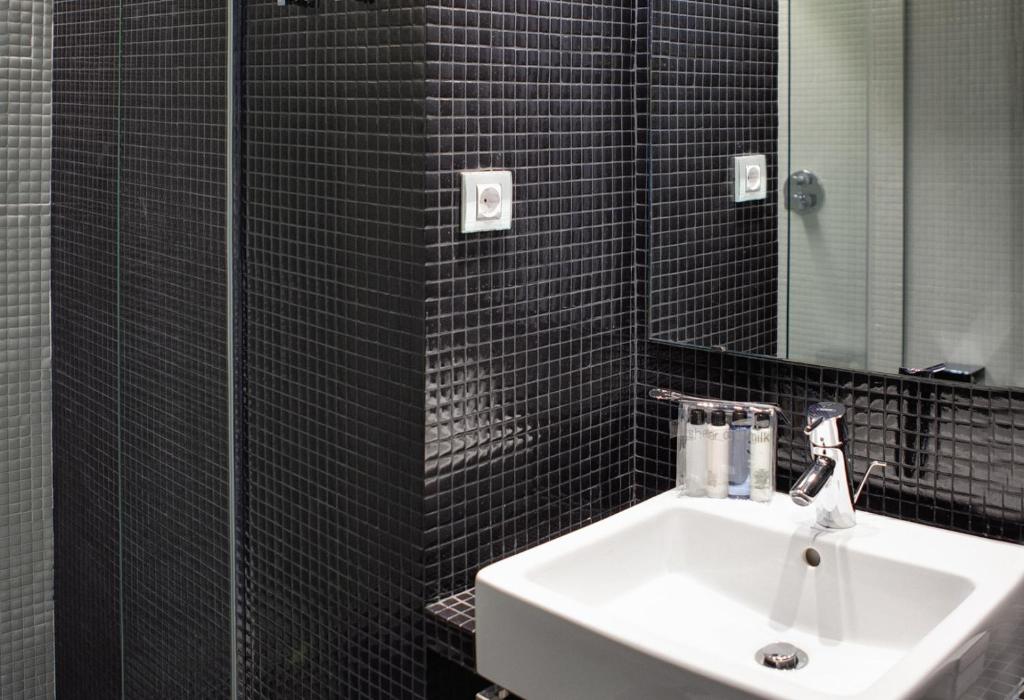 Hotel Gran Derby Suites, a Small Luxury Hotel of the World - Resim 43