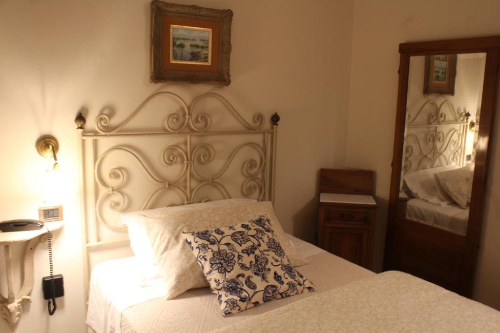 Boutique Hotel Fox's Inn - Error