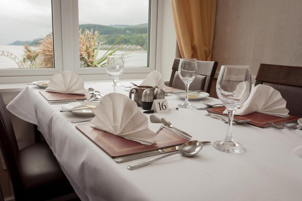 Nápoje v ubytování SGE Esplanade Hotel