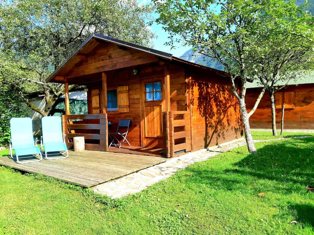 Zahrada ubytování SočaLand Glamping