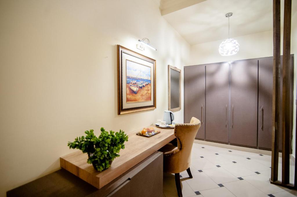 Shelton's Rezidor Islamabad - Верхняя семейная комната